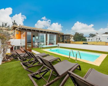 Villa-Oasis-Beachfront-Corralejo-By-Holidays-Home-Corralejo-Fuerteventura-ClubFuerteventura