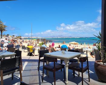 bar-toro-beach-corralejo-fuerteventura-clubfuerteventura